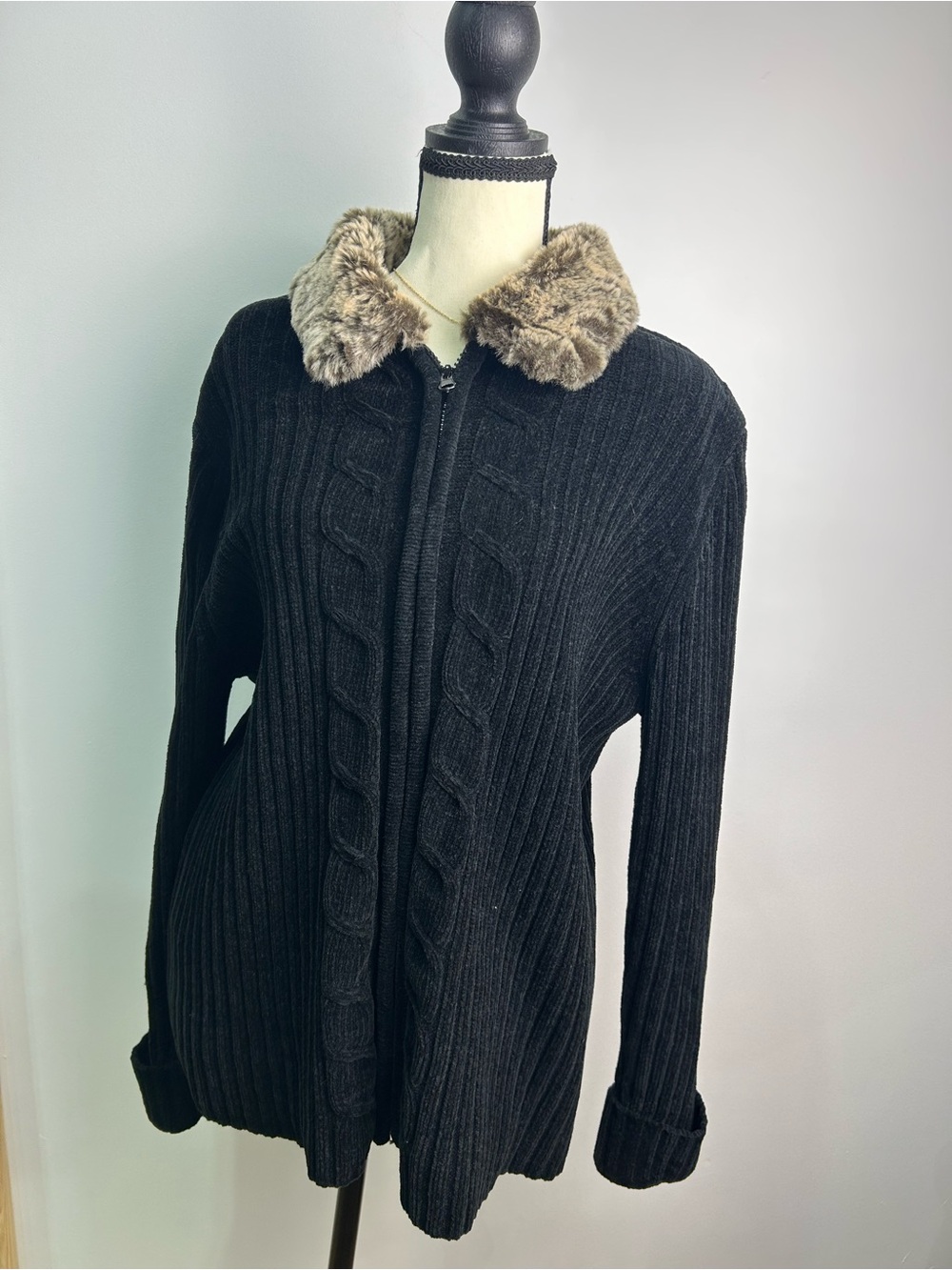 Designers Originals Black Ribbed Zip Cardigan with Faux Fur Collar
